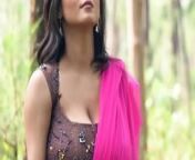 Maria Hot in Pink Saree from maria red in saree