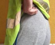 Chav builder's bulging boner from hot body builder gay bulge dancing