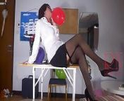 Office Obsession, The secretary Inflatables balloons masturbates with balloons. 12 cam1 from 12 nudeian ma betar free sex video