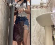SHORT SKIRT IN PUBLIC TOILET(SEXY LATINA) from indian girls public toilet peeing mms 3gp naika tisha xxx video comd