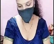 Aunty cam show from indian aunty stripping saree showing bodyooja bhabi sex eith dever