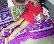 Bimar Pati Ke Hospital Kharch Ke Liye Uske Dost Se Chudaya from wife from behind 