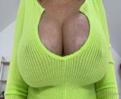 Solo Gill Ellis Young aka Lady Sonia shows big tits close-up from young gill