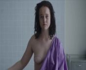 Liv Hewson - Homecoming Queens S01E02 (2018) from eve hewson