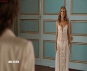 Elizabeth Hurley, Emily Barber - The Royals S04 E06 (2018) from emily elizabeth nude