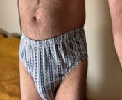 Earl presents its new briefs for the month of October 2023 from russian gay t