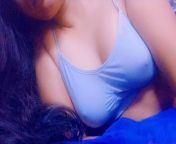 My first video. Hope you like it. Squeezing the boobs from horny vadakara mallu babe boobs exposed by
