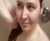 Orgasm in the Shower from large nude girl
