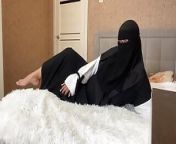 Tight pussy arab stepmom gets pussy creampie from fit hijab sex