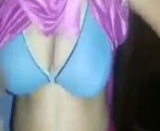 Hot indian bhabhi showing boob to his lover babhi ke chuchi from indian bhabhi showing