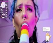 Part 1: Colombian webcam model loves to think of a huge cock inside her mouth, she is a bitch asking for tokens. from huge dildo and cock inside desi girls tiny little pussy with loud moaning mp4 download file