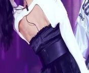 Jisoo's Ass Cheek Is Out from 지수nude 합성