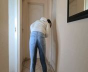 Brunette slut desperately needs to piss, pisses in her blue jeans from gf standing in jeans