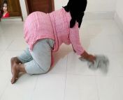 A Saudi Muslim maid is handcuffed to the door and fucked by the owner's son every morning while she cleans the house from saudi muslim sexnx