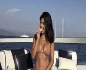 Kourtney’s body – wow from kourtney kardashian 038 travis barker continue their ever blossoming romance by packing on the pda at lake como 44 jpg