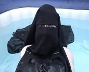 naked in Niqab in the hot tub from ssbbw niqab