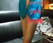 Taiwan girl singing and strip in KTV from 7tv
