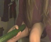 Look at this massive English cucumber!!!! (Super Soft Attempt!) from 格罗宁根代孕第三代试管123微信sgdy3939125乌得勒支试管婴儿资讯 法兰克福代孕法律0ui