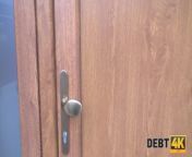 DEBT4k Pregnant lovely with red hair spreads legs for the debt collector from 欧宝体育下载为何打不开1237ky com pcd