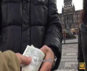 HUNT4K-Typ nimmt Geld von Jäger, der ficken wollte from urvashi ret