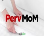 Inexperienced Stepson Pounds His Big Assed Stepmom Lilly Hall From Behind In The Kitchen - PervMom from hyol