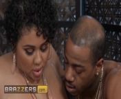 Brazzers - Simone Richards Loves Getting Her Huge Ass Fucked So Hard That Squirts All Over Mazee from gok gals xxcdian short full mazedar rap