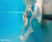 Jeny Smith Sexy Nude Swimming from swwimmig